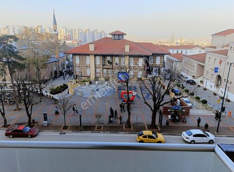 Dialog Piramit Heykel'de Tarih Kokan Manzaralı 3+1 Daire