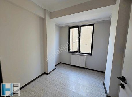 İnegöl Akhisar Da Satılık 2 Adet Sıfır 3+1 Daireler