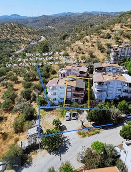 Küçükkuyu Merkezde Limana Yürüme Mesafesinde Müstakil 4 Katlı Ev