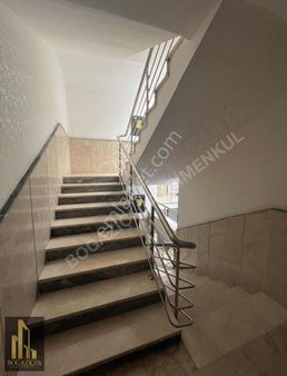 Kutalmış Bey Ortaokulu Yanı 3+1 Kiralık Ara Kat Manzaralı Daire