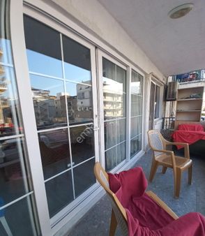 Kuşadası Satilik 2+1 Cadde Üstü