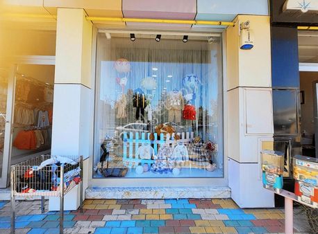 Hamitler Bostancıda Devren Kiralık Giyim Mağazası Dialog Piramit