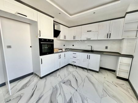 Gümüş'den Altınkumda Merkezi Konumda Şahane Teraslı 3+1 Dubleks