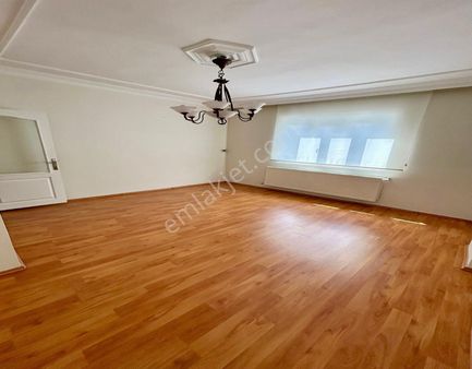 Metrobüse Yakın Kelepir Satılık Kat Mülkiyet Arakat Acil