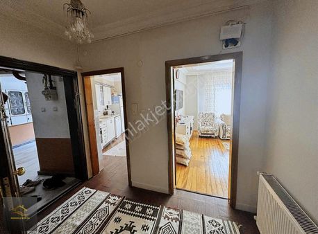 Trabzon Yeşiltepe'de Satılık 3+1 Daire