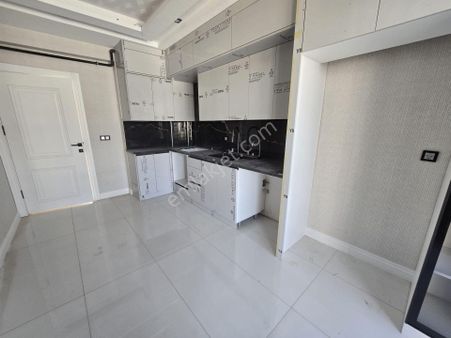 Parsana Mahallesinde İskanlı 3+1 Site İçi Daire