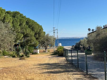 Dikili Çandarlı'da Cantek 2 Sitesi 2+1 Bahçeli Dubleks Villa