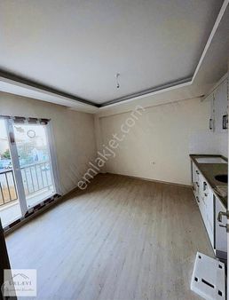 Seferihisar Çolak İbrahim Bey Mahallesinde Kiralık Sıfır Daire