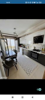 🏡karaali Mahallesi 🏡 ✅2+1 80 M2 3 Katlının 2 Katı ❇️kapalı Mutfak