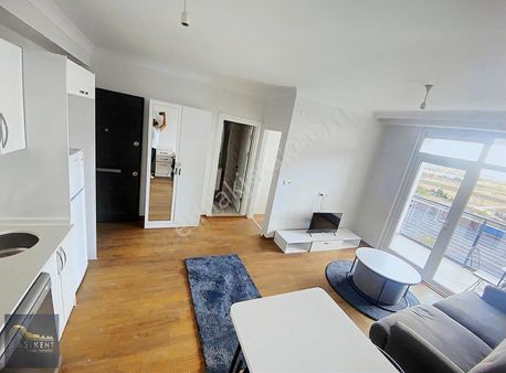 İstasyon Mah. Emniyet Ve Hızlı Tren Civarı Full Eşyalı 1+1 Daire