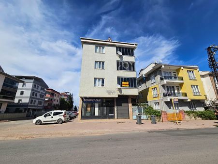 Roma' Dan Süleymaniye' De Satılık Ara Kat Dublex Daire