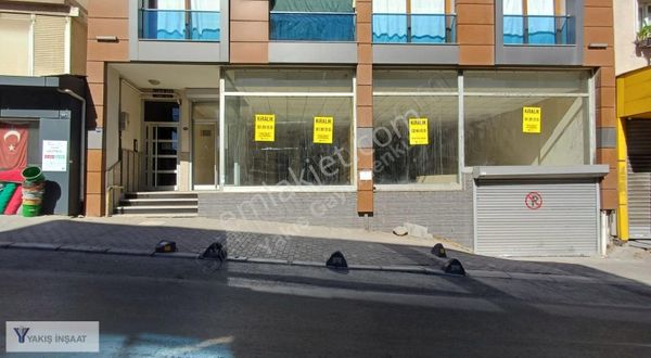 Ana Cadde Üzerınde Geniş Dukkan