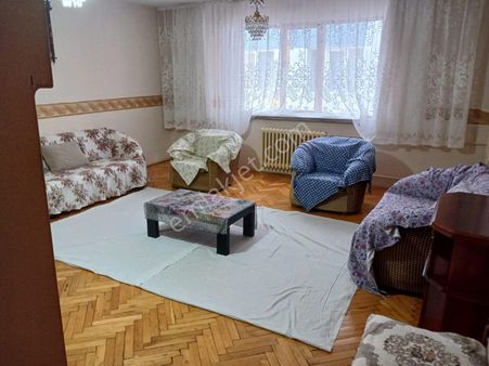 Eskişehir Mamure Mah. Çarşıya Yakın Satılık 3+1 Daire Ve Depo