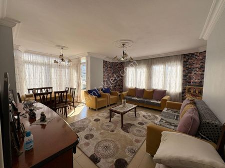 Han Emlak'tan Viranşehir'de Deniz Gören Bakımlı Site İçi 3+1