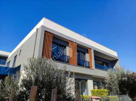 Ayvalık Sarımsaklı Küçükköy Satılık 2+1 Lüks Daireler