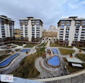 Hayatpark Olimpiyat'ta 4+1 238 M2 Arakat Boş Satılık Daire