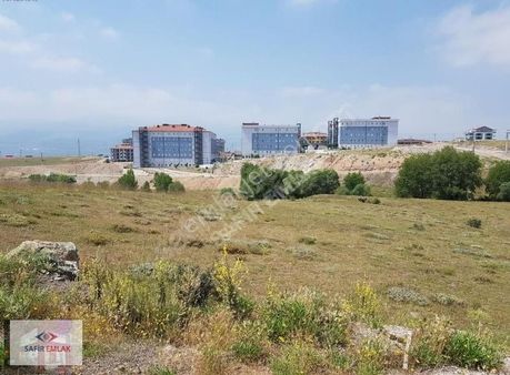 Safir'den Dpü Üniversite Karşısı Satılık Arsa 1043m2