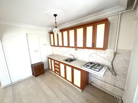 Yükselden Akçayda Denize 700 Metre Açık Mutfak Arakat 2+1 Daire