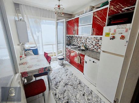 1.600.000 Tl 2+1 90m2 4 Kat Hıdırağa Mh 15 Yıllık