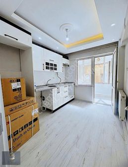 Çorlu Muhittin Mh Şinasi Kurşun Cd Yakını 2+1 100m2 2 Kat