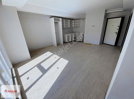 Çatalçam'da Tramvay Projesine Cephe Satılık 1+1 Daireler