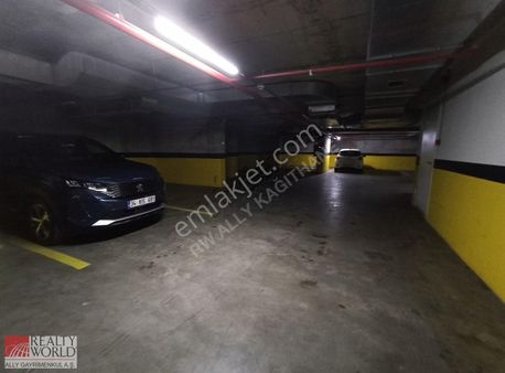 Metrolara Yürüme Mesafesinde Site İçinde 1+1 Kiralık Daire