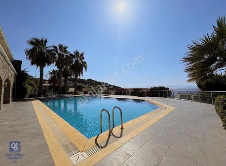 Gümüşlük'te Deniz Manzaralı Ve Bakımlı Villa