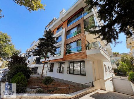 Anıtkabir Manzaralı Yeni Ve Full Yapılı Dubleks Satılık Daire