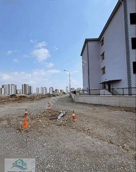 Tetik Emlak'tan Zemin Kat 2+1 Sıfır Satılık Daire