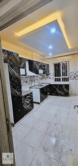 Galata'dan Orhan Gazi Lisesi Karşısı Satılık Bakımlı 3+1 Daire