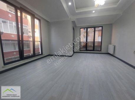 Türkmen Emlaktan Satılık 2+1 Çift Balkonlu Asansörlü Daire