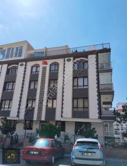 Selim Caddesi Üzerinde Çift Girişli 6+1 Geniş M2 Dublex