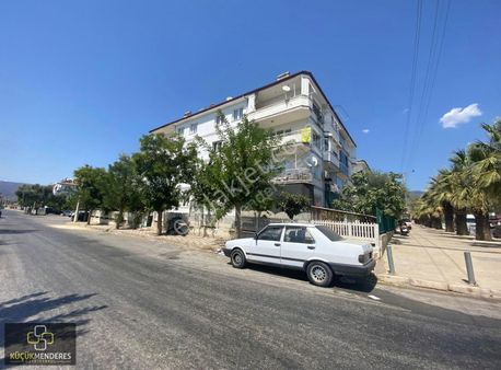 Küçük Menderes'ten Ödemiş Efe Konut Ara Kat Satılık Daire