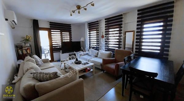 Kuşadası Marina Mevki Denize Sıfır Sitede Satılık 2+1 Daire