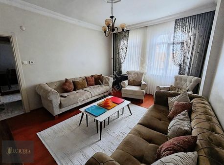 Venezia Avm Ye Yürüme Mesafesin De 3+1 Fırsat Daire 120 M2