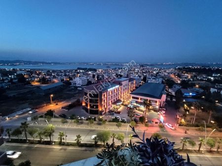 Sağlam'dan Güzelyalıda Eşsiz Göl Manzaralı Doğalgazlı 3+1 Satılık Daire