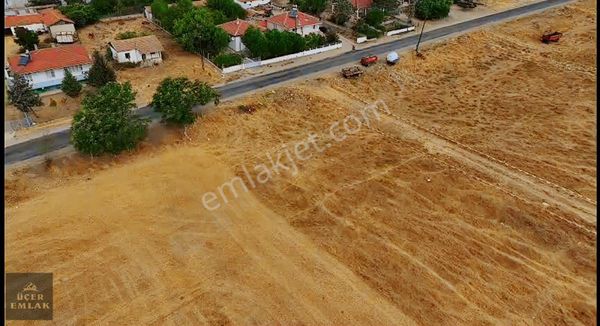 Üçer Emlak'tan Babaeski Nadırlı Köyünde 500 M2 Arsa Satılık