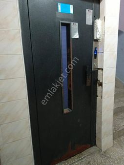 Samsun İlkadım Rasathane Mahallesi'nde Asansörlü 2+1eşyalı