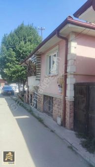 Adapazarı Orta Mah.satılık Müstakil Ev