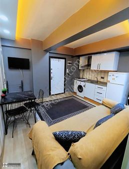 Hm Gayrimenkul'den Forum Çamlık Avm Yakını 1+1 Eşyalı Apart