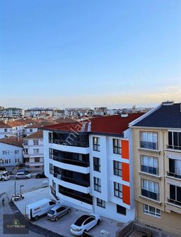 Gölbaşı Merkez'de Masrafsız Full Yapılı Geniş 3+1 Daire