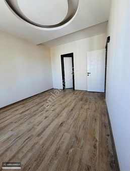 Zümrüt Mah. Kiralık 3+1 Lüx Daire