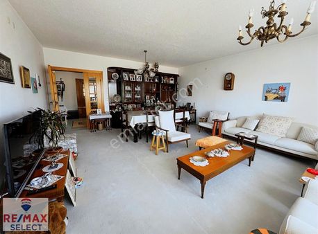 Beylikdüzü Bizimkent Emlak Bankası Konutları 2+1 Satılık Daire