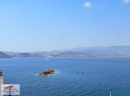 Cadde Üstü Satılık Daire, Dükkan Ve Ofis İçin Uygun