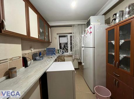 ▄vega▄gayrimenkul▄merkezi Konumda Geniş Ferah 3+1 Daire