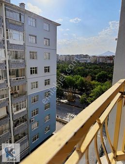 Entepe Yakın Arakat 4+1 Kule 42 Emlak'tan