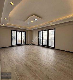 Beylikdüzü Marmara Mah Düzlükte Sıfır Satılık 2+1 Daire