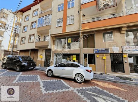 Hüsem Gayrimenkul'den Şehir Merkezinde 450 M2 Satılık Dükkan