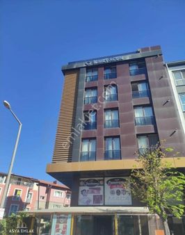 Kışla Caddesinde Satılık 1+1 Apart Daire