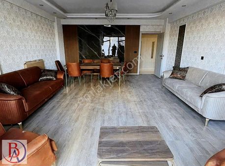 Site İçerisinde 5+1 Sıfır Daire